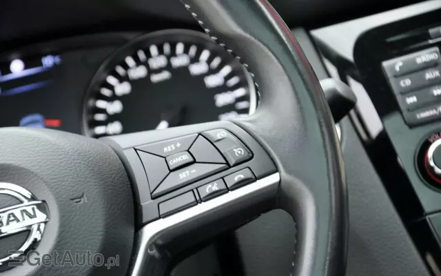 NISSAN Qashqai 1.6 DIG-T Tekna