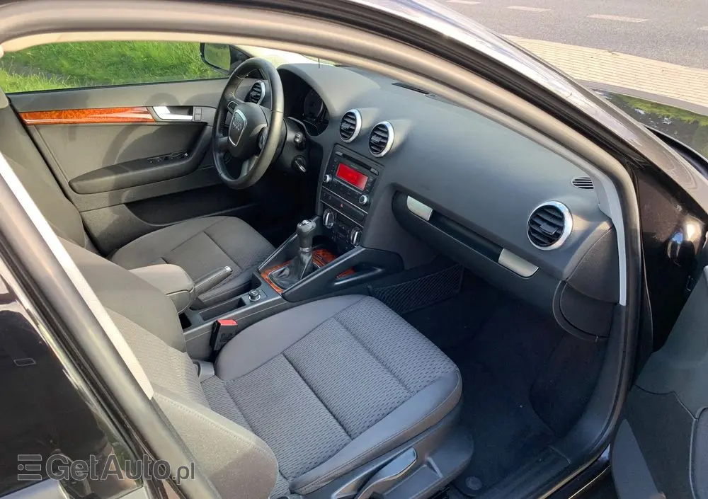 AUDI A3 Sportback 1.6 TDI Ambiente