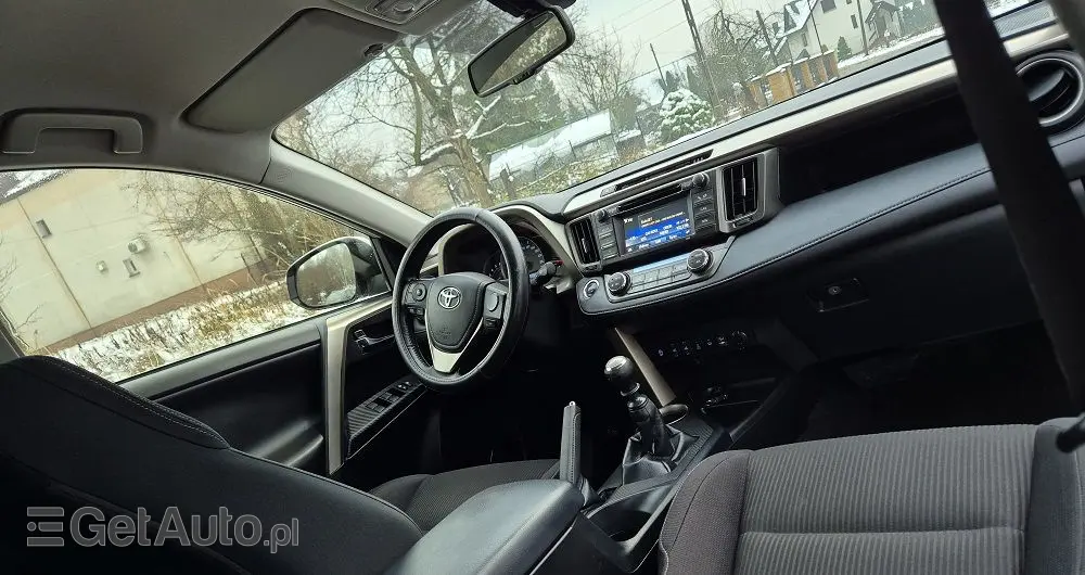 TOYOTA RAV4 2.0 D-4D Premium