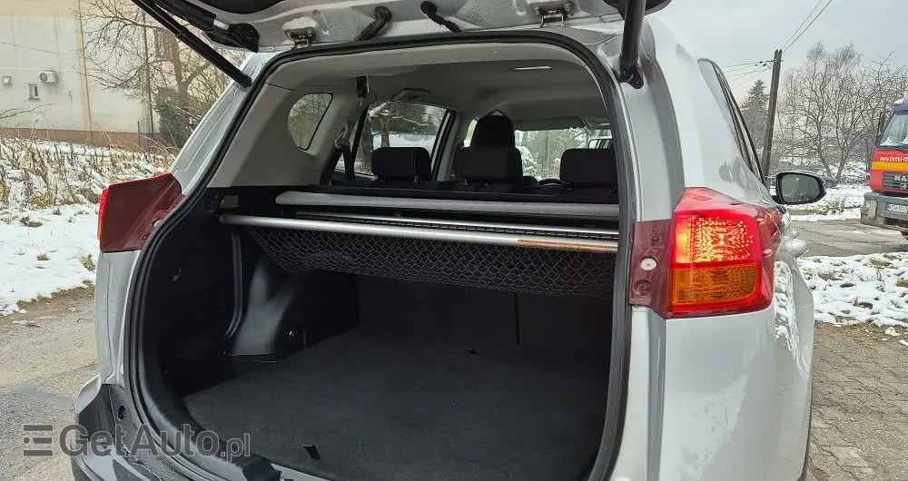 TOYOTA RAV4 2.0 D-4D Premium