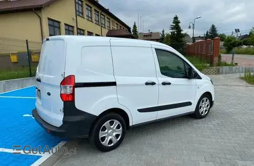 FORD Courier 