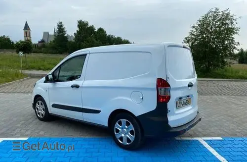 FORD Courier 