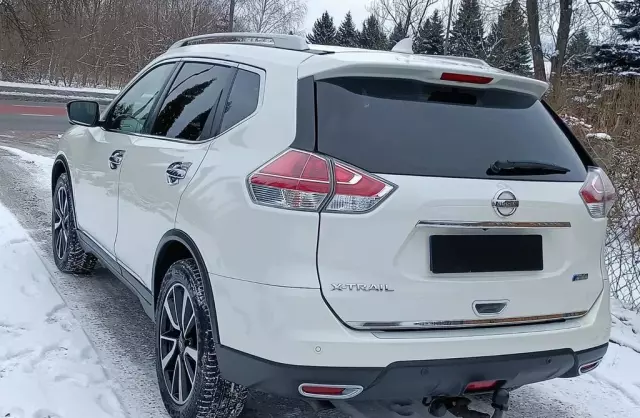 NISSAN X-Trail 