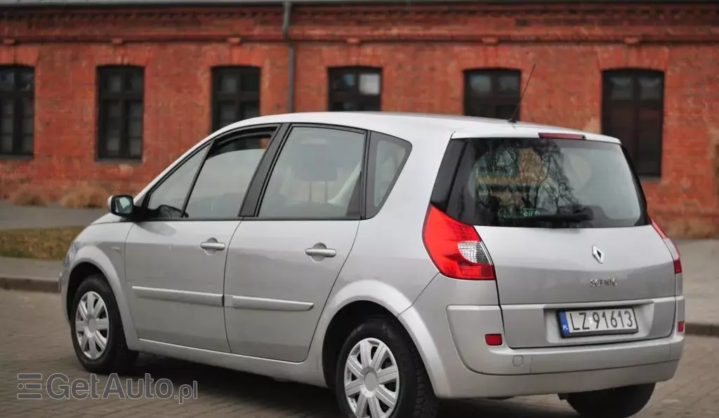 RENAULT Scenic 