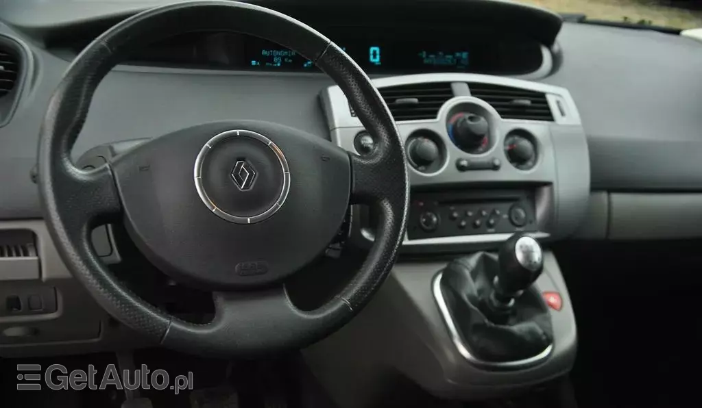 RENAULT Scenic 