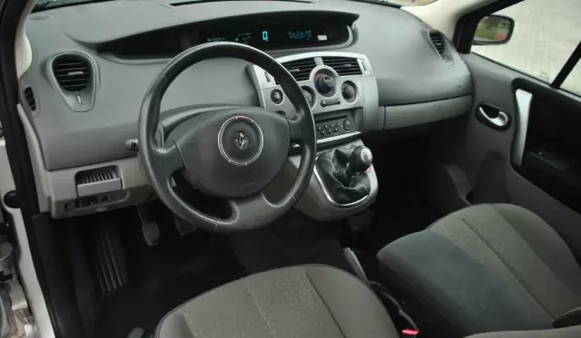 RENAULT Scenic 
