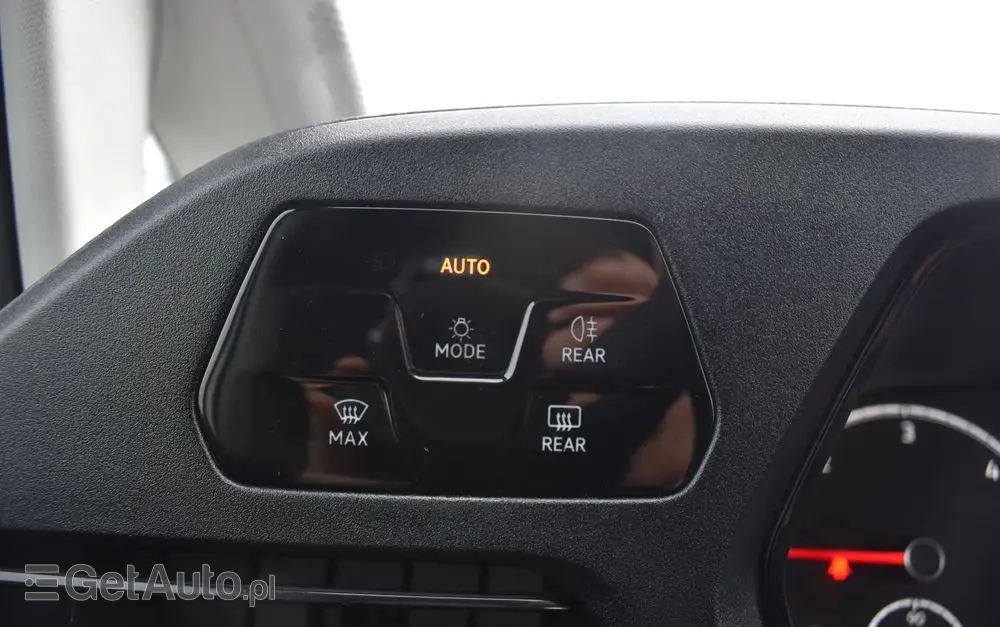 VOLKSWAGEN CADDY CARGO MAXI 2.0 TDI FURGON 