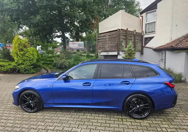 BMW Seria 3 320d Touring xDrive M Sport