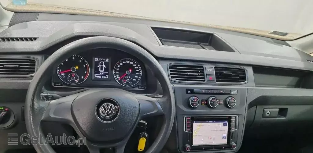 VOLKSWAGEN Caddy California 