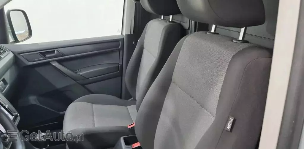 VOLKSWAGEN Caddy California 
