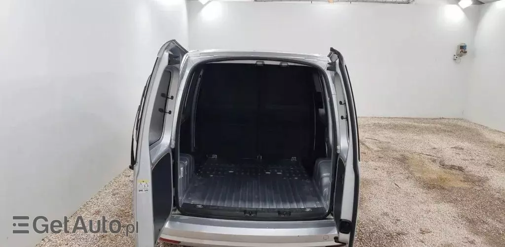 VOLKSWAGEN Caddy California 