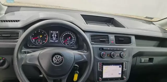 VOLKSWAGEN Caddy California 