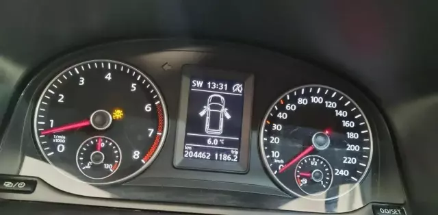 VOLKSWAGEN Caddy California 