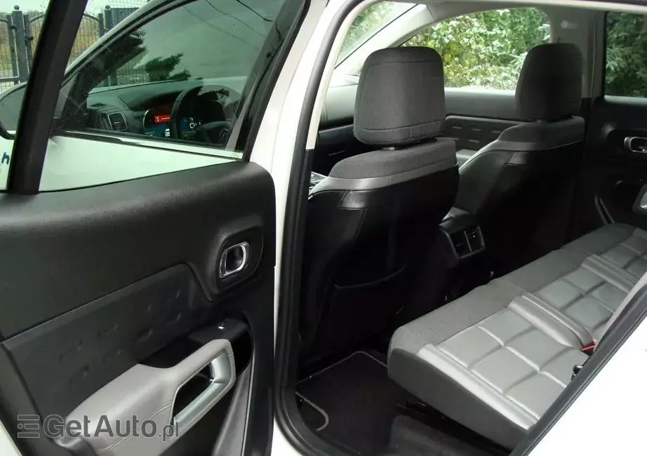 CITROËN C5 Aircross Hybrid 225 e-EAT8 SHINE