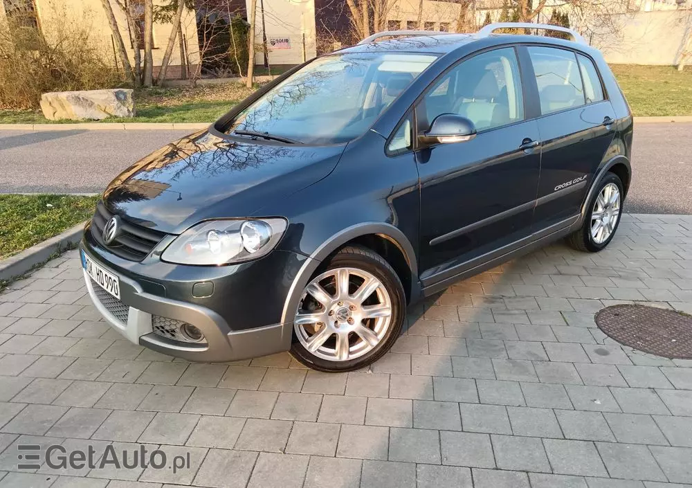 VOLKSWAGEN Golf Plus 