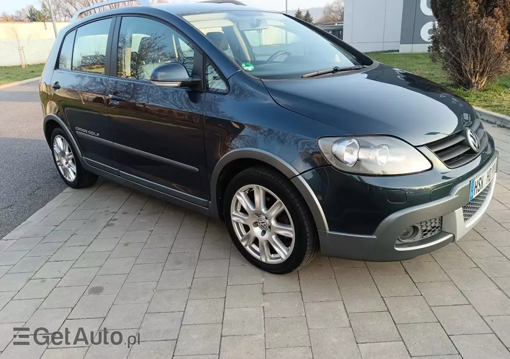 VOLKSWAGEN Golf Plus 
