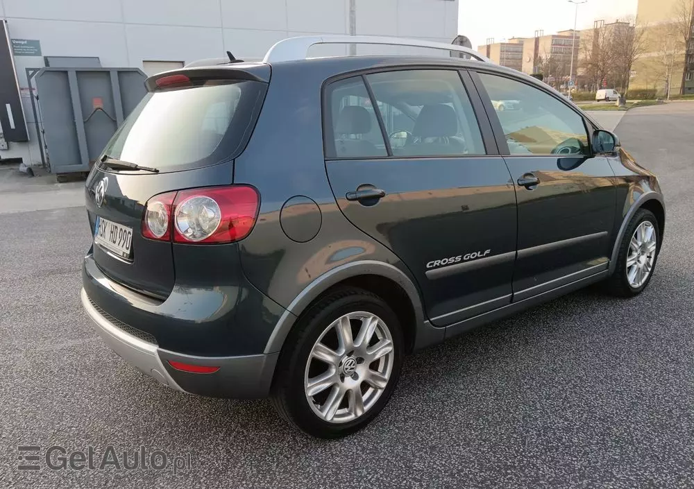 VOLKSWAGEN Golf Plus 