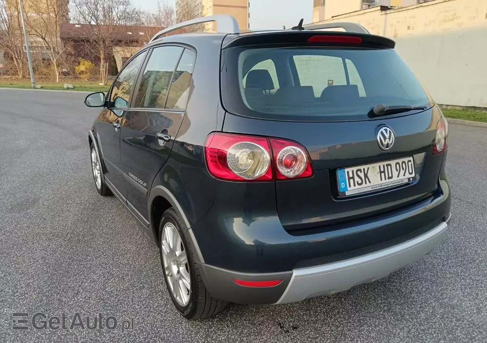 VOLKSWAGEN Golf Plus 