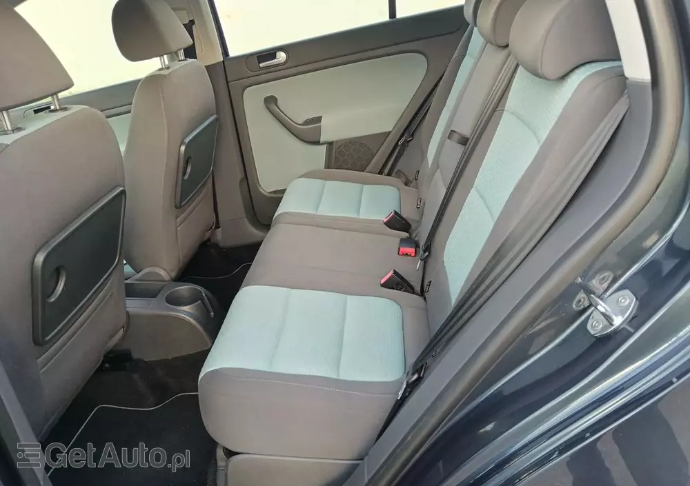 VOLKSWAGEN Golf Plus 