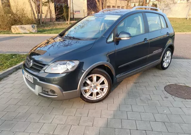 VOLKSWAGEN Golf Plus 