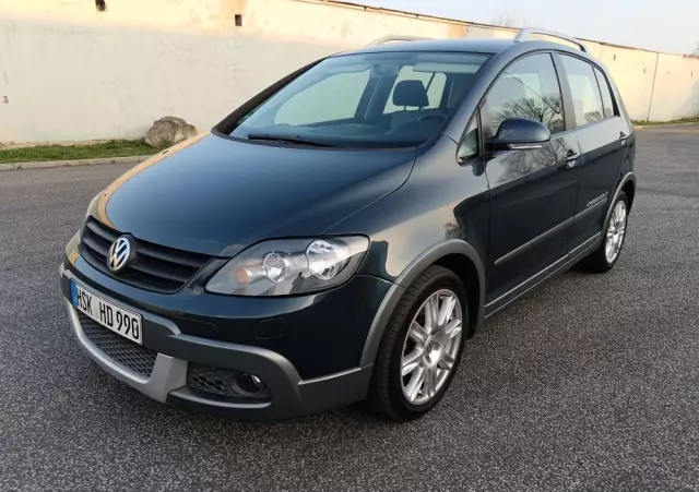 VOLKSWAGEN Golf Plus 