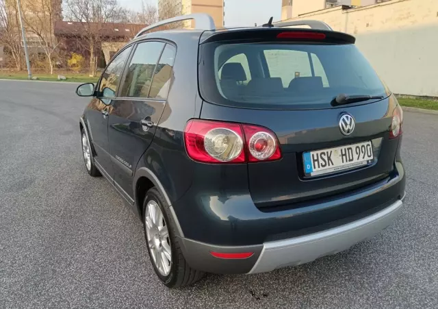 VOLKSWAGEN Golf Plus 