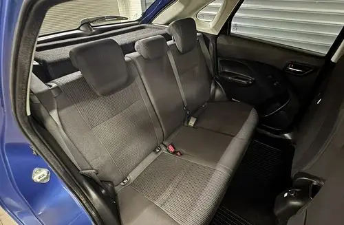 SUZUKI Baleno 