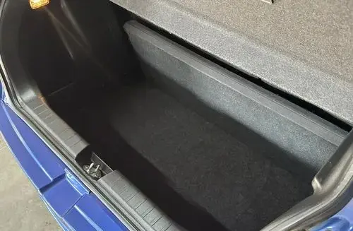 SUZUKI Baleno 