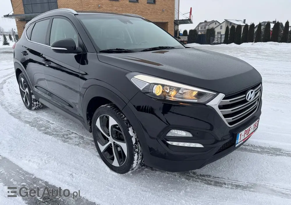 HYUNDAI Tucson Blue 1.7 CRDi 2WD Style