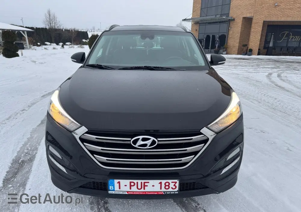 HYUNDAI Tucson Blue 1.7 CRDi 2WD Style