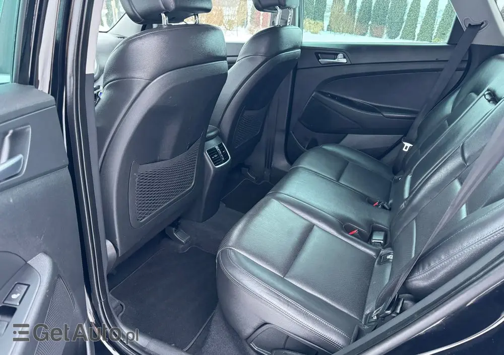 HYUNDAI Tucson Blue 1.7 CRDi 2WD Style