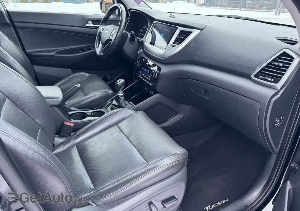 HYUNDAI Tucson Blue 1.7 CRDi 2WD Style