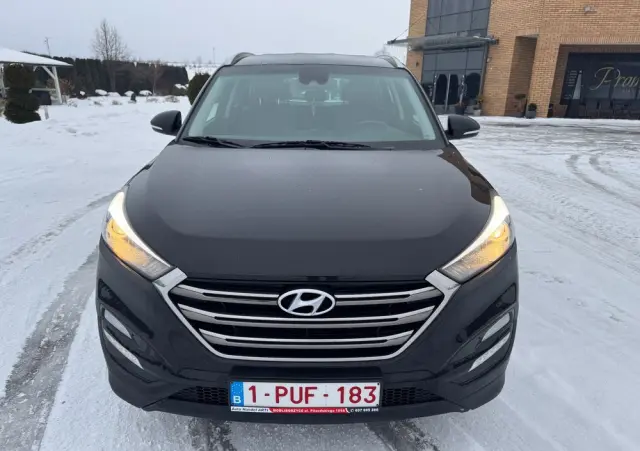 HYUNDAI Tucson Blue 1.7 CRDi 2WD Style