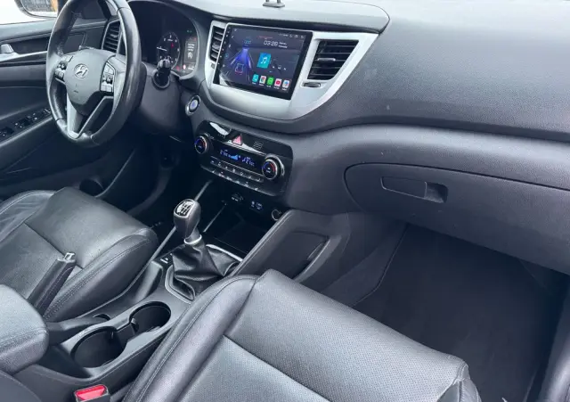 HYUNDAI Tucson Blue 1.7 CRDi 2WD Style