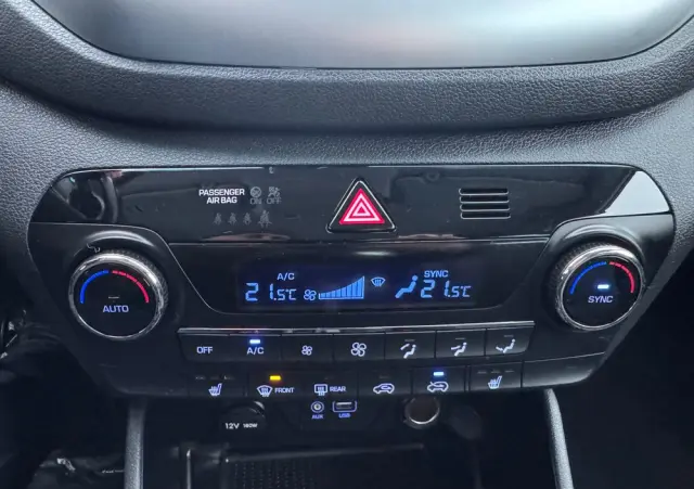 HYUNDAI Tucson Blue 1.7 CRDi 2WD Style