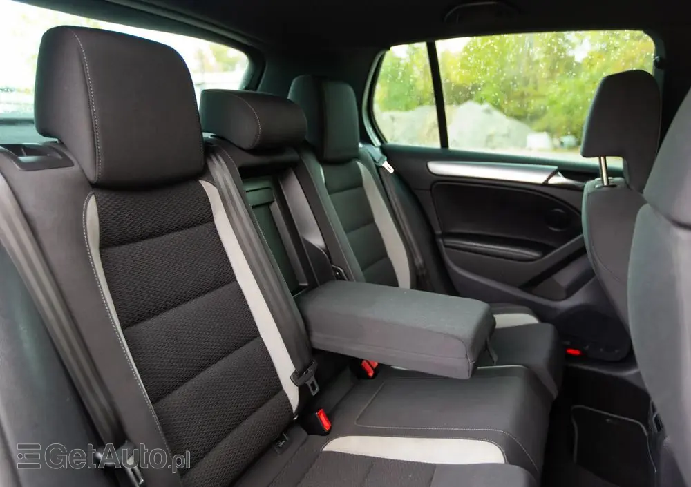 VOLKSWAGEN Golf 2.0 R DSG