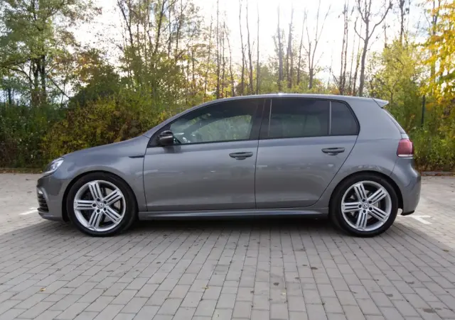 VOLKSWAGEN Golf 2.0 R DSG