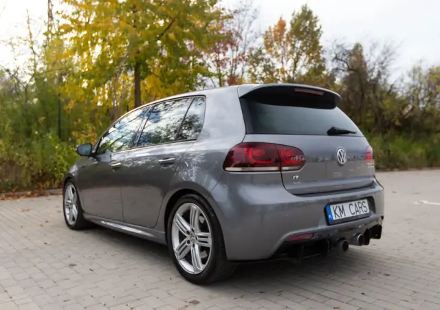 VOLKSWAGEN Golf 2.0 R DSG
