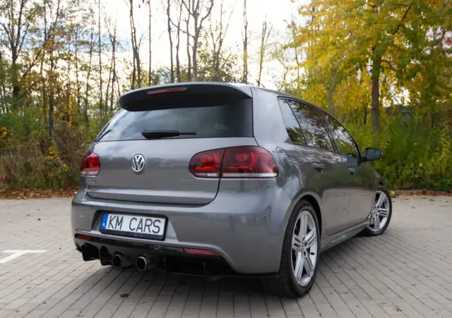 VOLKSWAGEN Golf 2.0 R DSG
