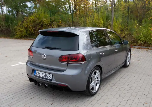 VOLKSWAGEN Golf 2.0 R DSG