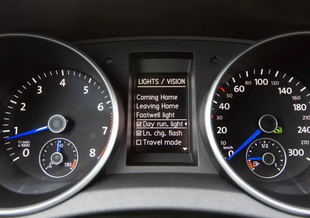 VOLKSWAGEN Golf 2.0 R DSG