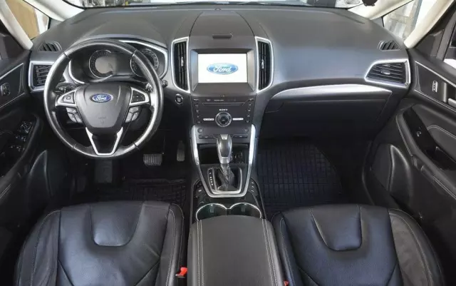 FORD S-Max 2.0 TDCi Bi-Turbo Titanium PowerShift