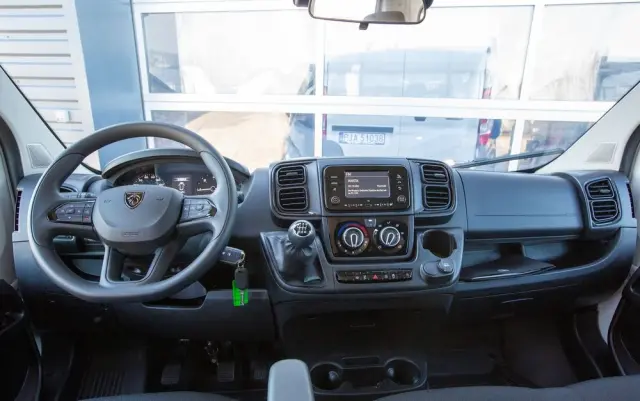 PEUGEOT Boxer 7-OSÓB *DOKA* Skrzynia 