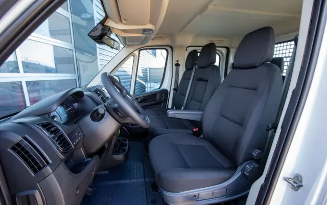 PEUGEOT Boxer 7-OSÓB *DOKA* Skrzynia 