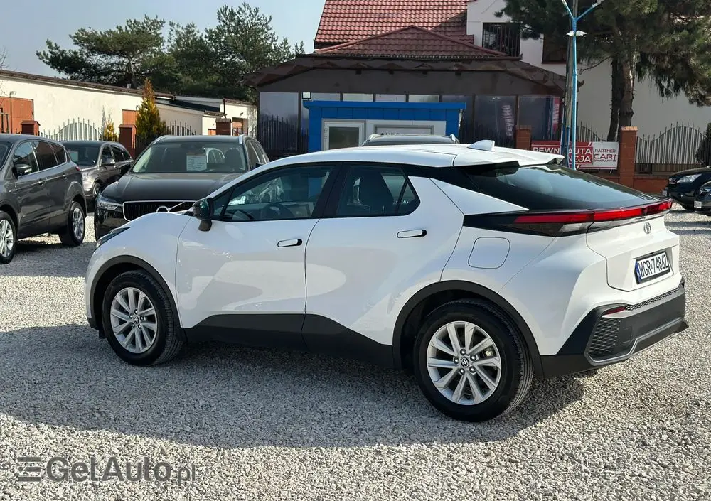 TOYOTA C-HR 1.8 Hybrid Style
