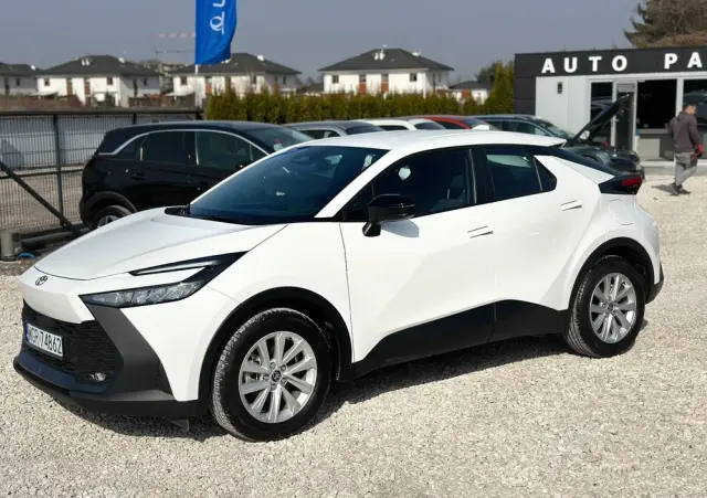 TOYOTA C-HR 1.8 Hybrid Style