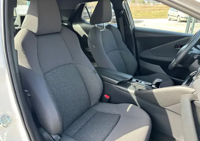 TOYOTA C-HR 1.8 Hybrid Style