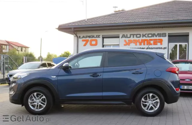 HYUNDAI Tucson 