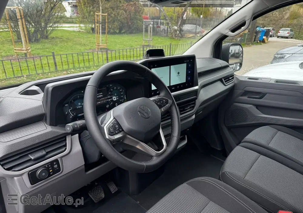 VOLKSWAGEN Transporter 