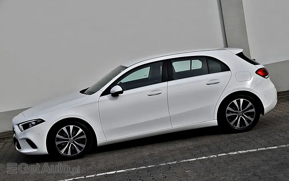 MERCEDES-BENZ Klasa A 200 7G-DCT